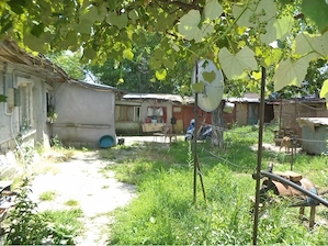Teren de vânzare   800 mp   Zona Giulești  - imagine 4