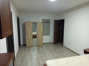 Ofer spre închiriere garsoniera in Târgu Neamț  - imagine 2