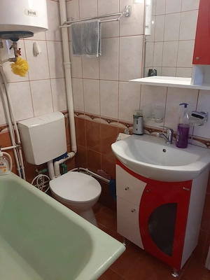 Ofer camera cu baie, multifunctionala, cartier Gruia. - imagine 2