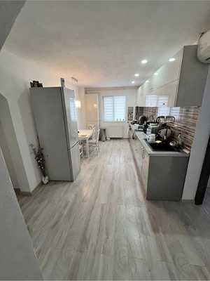 Apartament 3 camere - imagine 2