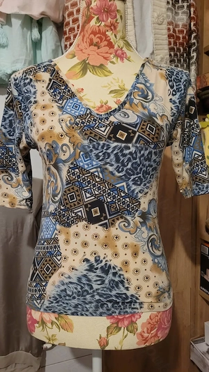 Bluza damă elegantă si comodă 