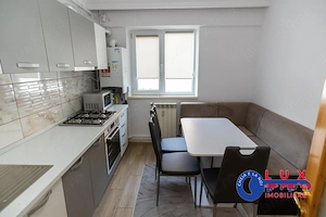 ID 167 Apartament ULTRACENTRAL de închiriat   2 camere - imagine 8