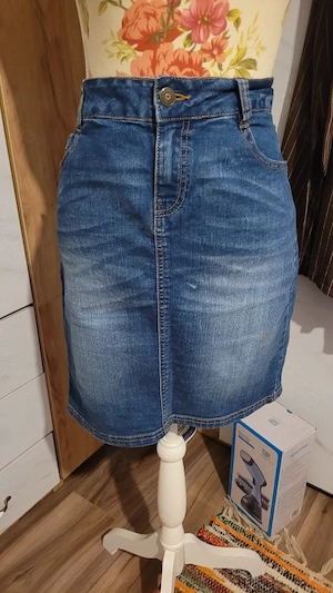 Fusta damă denim impecabilă 