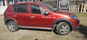 vand dacia sandero stepway - imagine 3