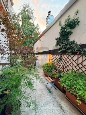 1 Mai  - Pta Victoriei - Apartament 3 camere -gradina de 95 mp amenajata - imagine 13