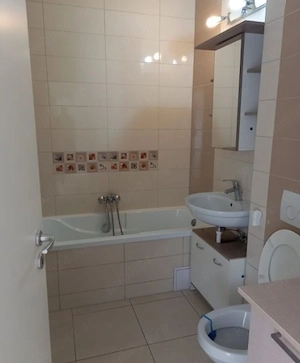 centru in SUCEAVA dau in chirie apartament cu 2 camere - imagine 3