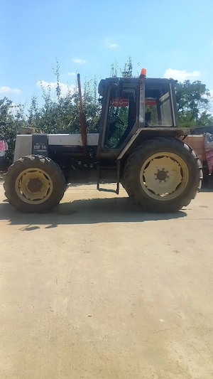 Vand tractor Renault 110.14 - imagine 2