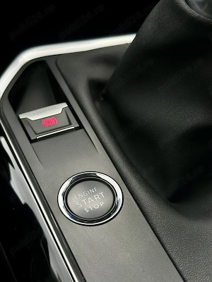 Peugeot 3 km Carte service Keyless Rate Garantie - imagine 13
