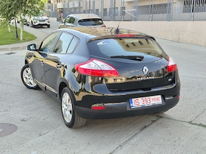 Renault Megane 2013 1.5 dCi 90 CP euro 5 - imagine 4
