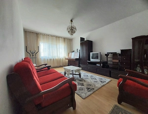  vanzare apartament 3  camere , etaj 3,  micro VI ,Targoviste - imagine 2
