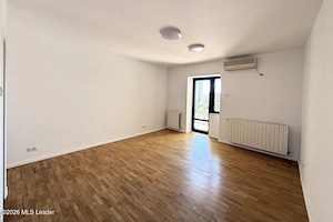 Polona - Duplex 256 mpu, 6 camere, etaje 6+7, panorama, terase 52 mp - imagine 14