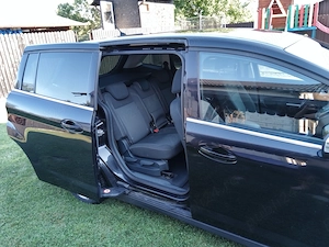 Ford Grand Cmax - imagine 3