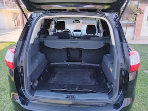 Ford Grand Cmax - imagine 5