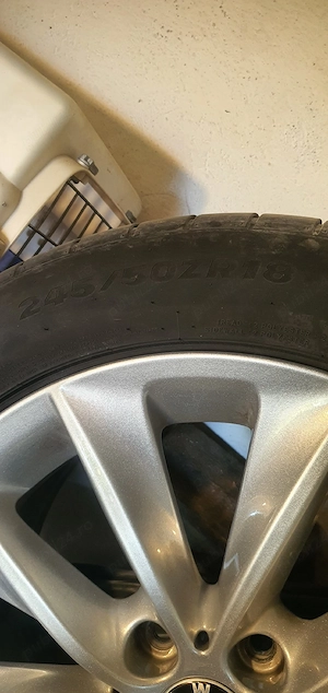 Vand jante BMW cu cauciucuri de vara - imagine 2