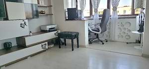 Vand Apartament cu doua camere in Brasov zona astra 54mp Utili.Inclus cu tot ce este in el Mobilat - imagine 4