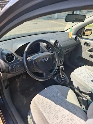 ford fiesta 2002 - imagine 3