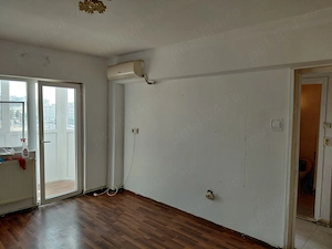 Vand urgent!!! Ap 1 cam spatios cu termoteca zona central Gara in bloc de apartamente 44 mp - imagine 8
