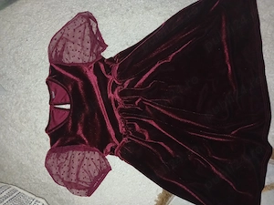 Rochie grena din catifea 