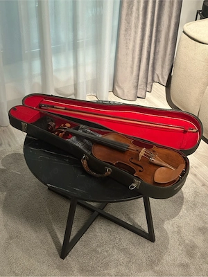 Vioară- copie Stradivarius, de la începutul anilor 1900, restaurată profesional la Alexandru Ozon