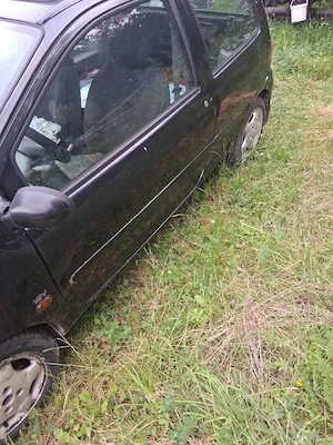 Renaul Twingo 1,2 16valve - imagine 4