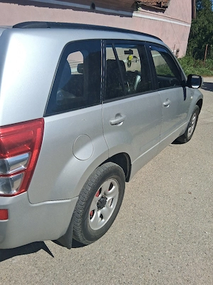 Suzuki Grand Vitara 1,9 DDIS - imagine 3