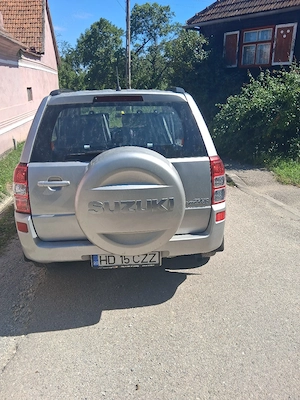 Suzuki Grand Vitara 1,9 DDIS - imagine 4