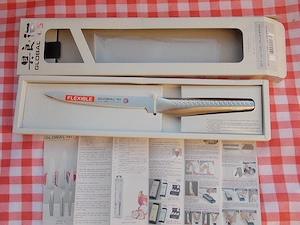 Cutit japonez pentru taiat rosii GLOBAL NI GNS-05 lama 12,5 cm