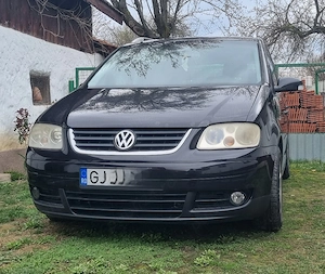 Volkswagen Touran 7 locuri   2.0 TDI (AZV) - imagine 5