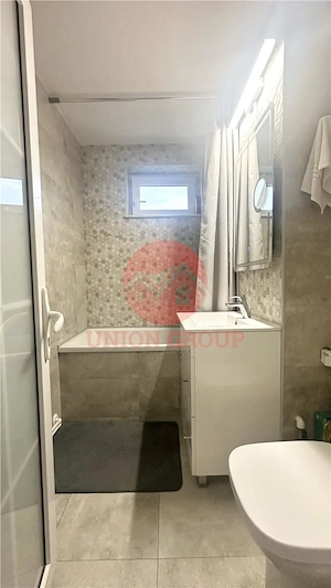 Apartament Impecabil, 3 Camere Decomandat, Zona KM 4-5 - imagine 9