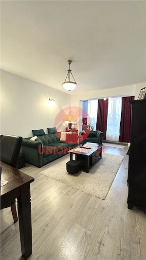 Apartament Impecabil, 3 Camere Decomandat, Zona KM 4-5 - imagine 12