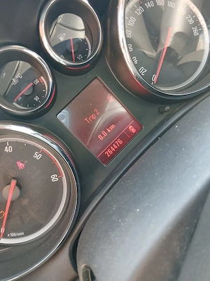 Opel Astra J 1.7 Diesel  - imagine 2