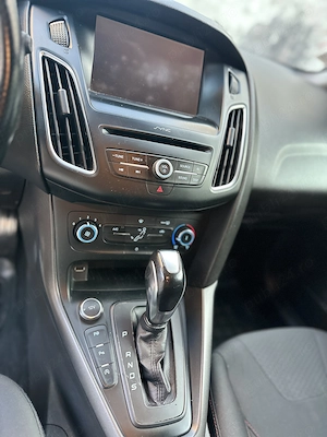 Ford Focus Break 1.5 TDCi 120 CP Automată Euro 6 | 2018 - imagine 6