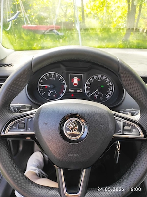 Vand Skoda Octavia 1.6 TDI, cutie automată DSG care schimbă perfect. - imagine 9