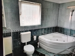 Apartament de inchiriat etaj casa particulara  cu intrare separata - imagine 6