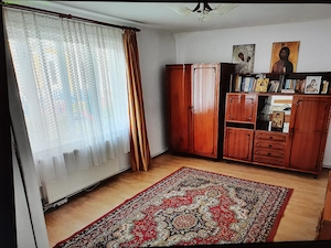 Apartament de inchiriat etaj casa particulara  cu intrare separata - imagine 3
