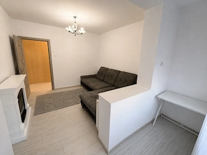 Se închiriază apartament cu 2 camere, decomandat,având o suprafață utilă de 52 mp,situat la etajul 3 - imagine 4