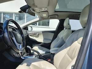 Vând Volvo V40 D 1.6 - imagine 2