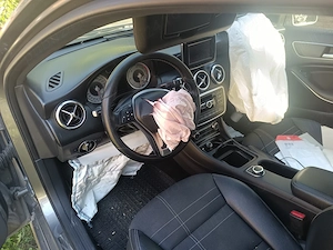Mercedes A180, 2016 - imagine 7