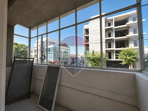 Apartament cu 3 camere de vânzare zona Bd Mamaia Constanta - imagine 8