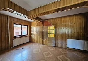 Casă / Vilă cu 12 camere de vânzare - imagine 10