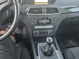 vând Mercedes c180 cdi 2012 euro 5 ÎNMATRICULATĂ  - imagine 3