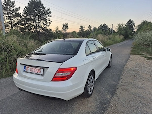 vând Mercedes c180 cdi 2012 euro 5 ÎNMATRICULATĂ  - imagine 4