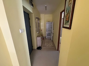 închiriez apartament două camere în orașul Bușteni, zona muzeu Cezar Petrescu  - imagine 2
