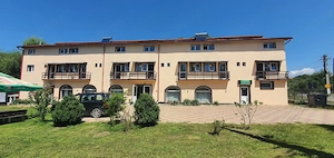 Vinzare pensiune Malu cu Flori