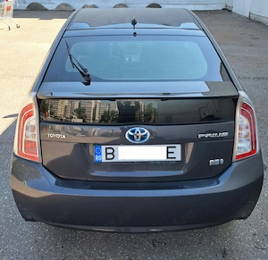 Toyota prius XW30 hybrid 2015 - imagine 2