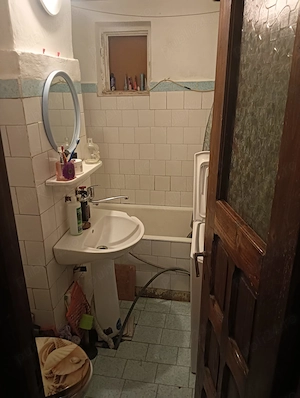 De vanzare apartament confort 1 cu o camera 42 mp ultracentral Hotel Gorj  - imagine 3