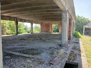 De închiriat vânzare hală industrială 369,70 mp + teren 5.013 mp în Roman, Neamț - imagine 6
