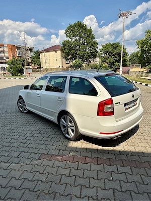 Skoda Octaiva  - imagine 5