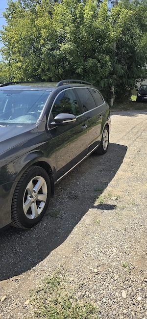 Volkswagen Passat B7 Variant (Combi) | 2.0 TDI (140 CP) | Automat DSG  2012 - imagine 3