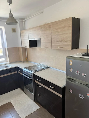 Inchiriez apartament - imagine 2